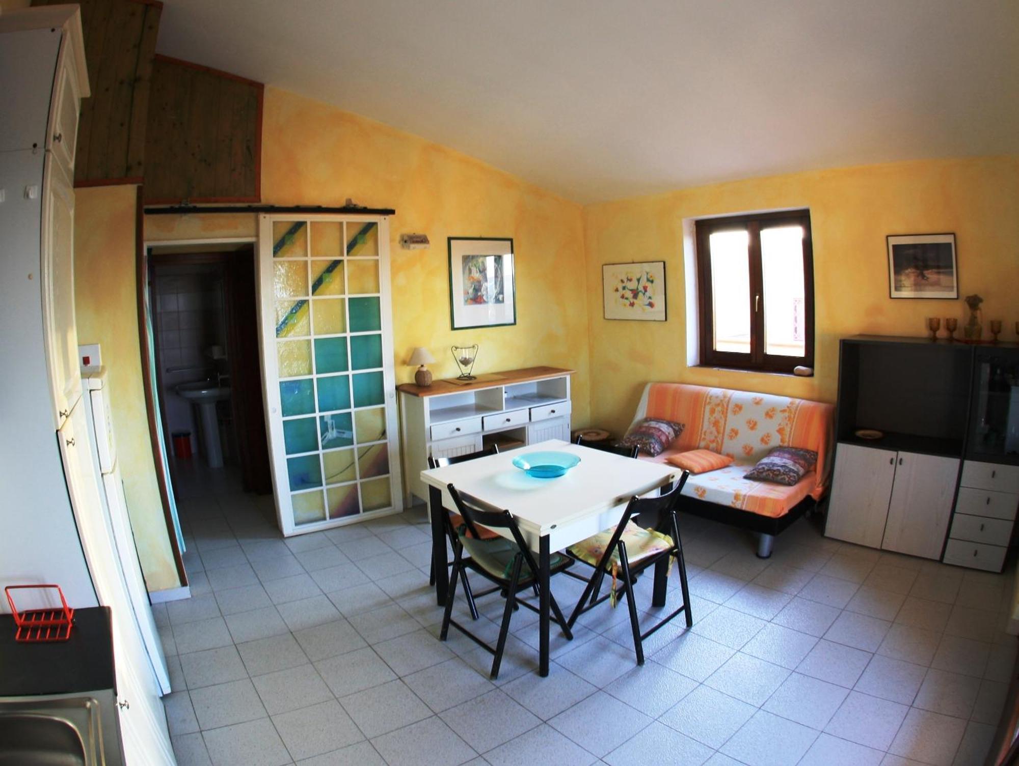 Borgo Le Logge Aparthotel Budoni Bilik gambar