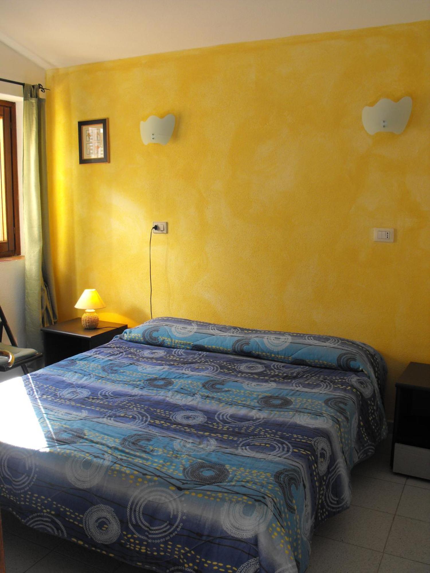 Borgo Le Logge Aparthotel Budoni Bilik gambar