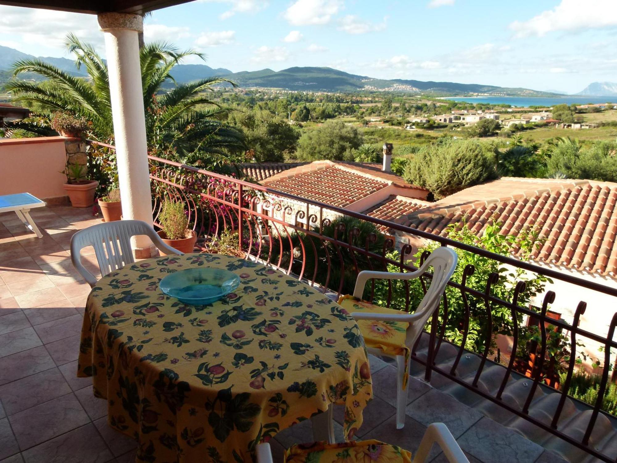 Borgo Le Logge Aparthotel Budoni Bilik gambar