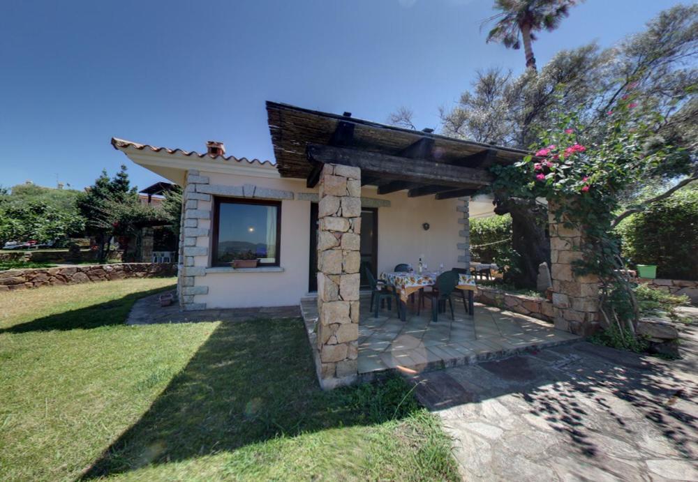 Borgo Le Logge Aparthotel Budoni Luaran gambar