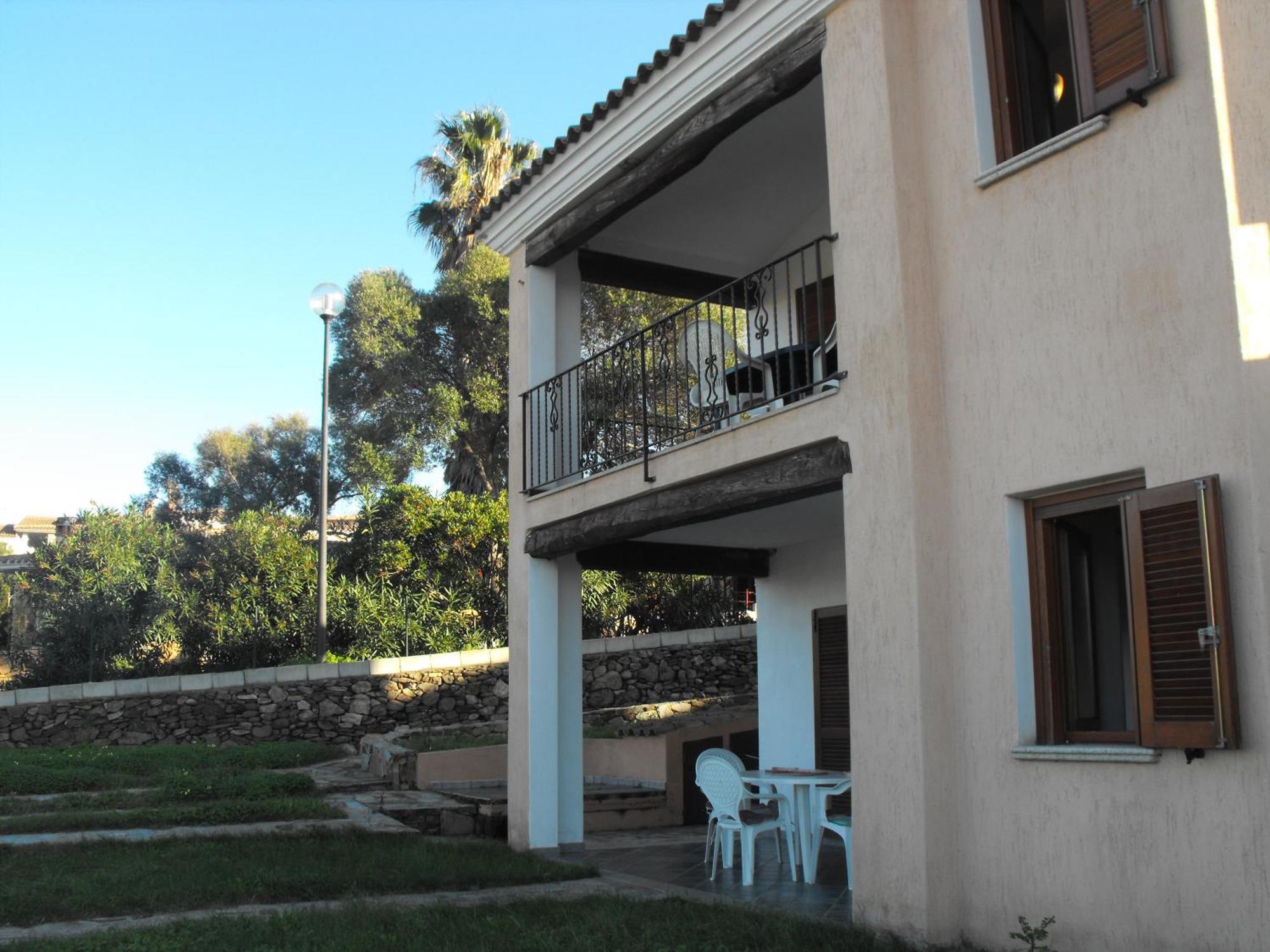 Borgo Le Logge Aparthotel Budoni Luaran gambar