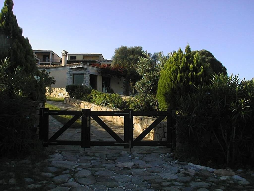 Borgo Le Logge Aparthotel Budoni Luaran gambar