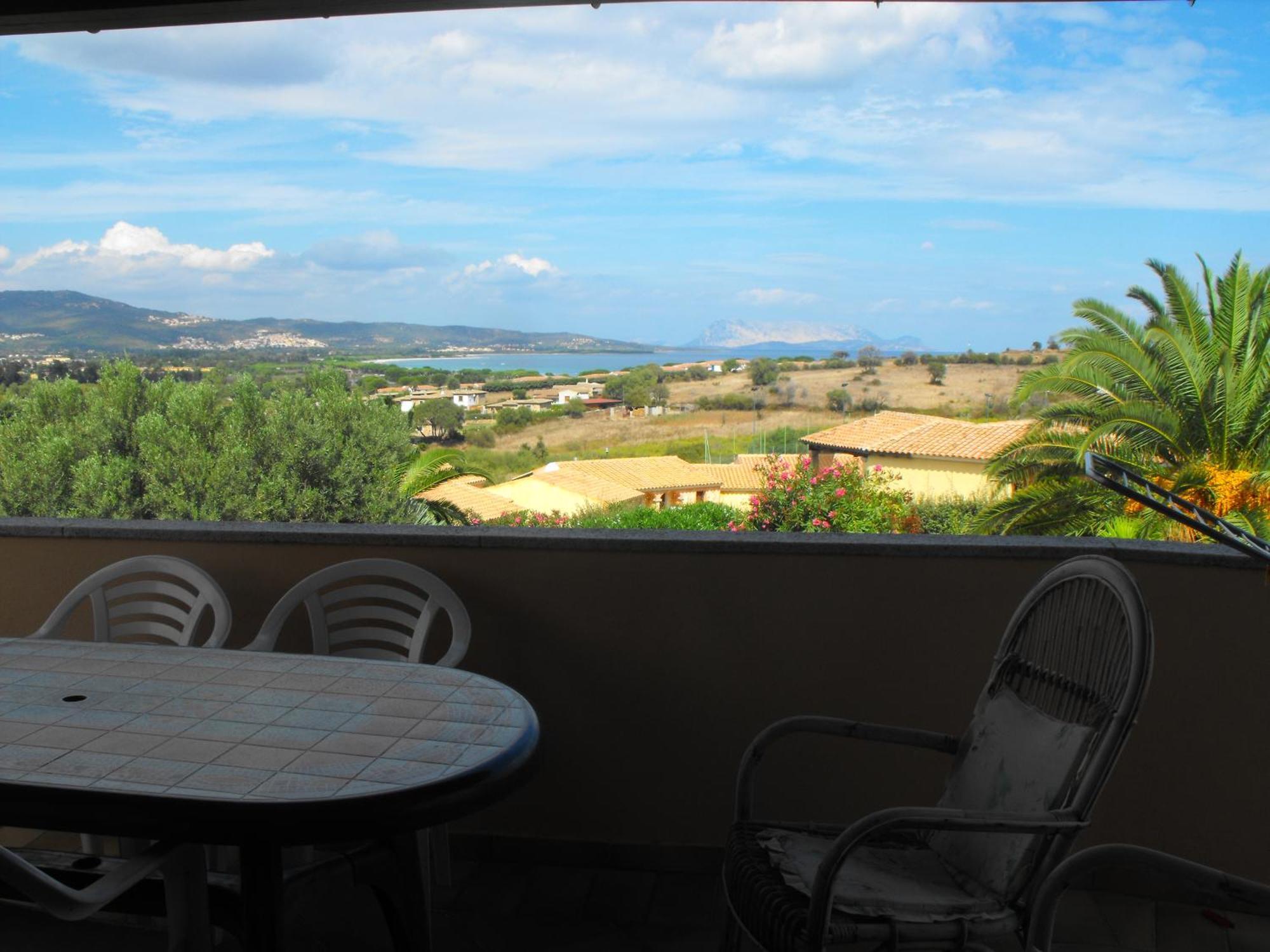 Borgo Le Logge Aparthotel Budoni Luaran gambar