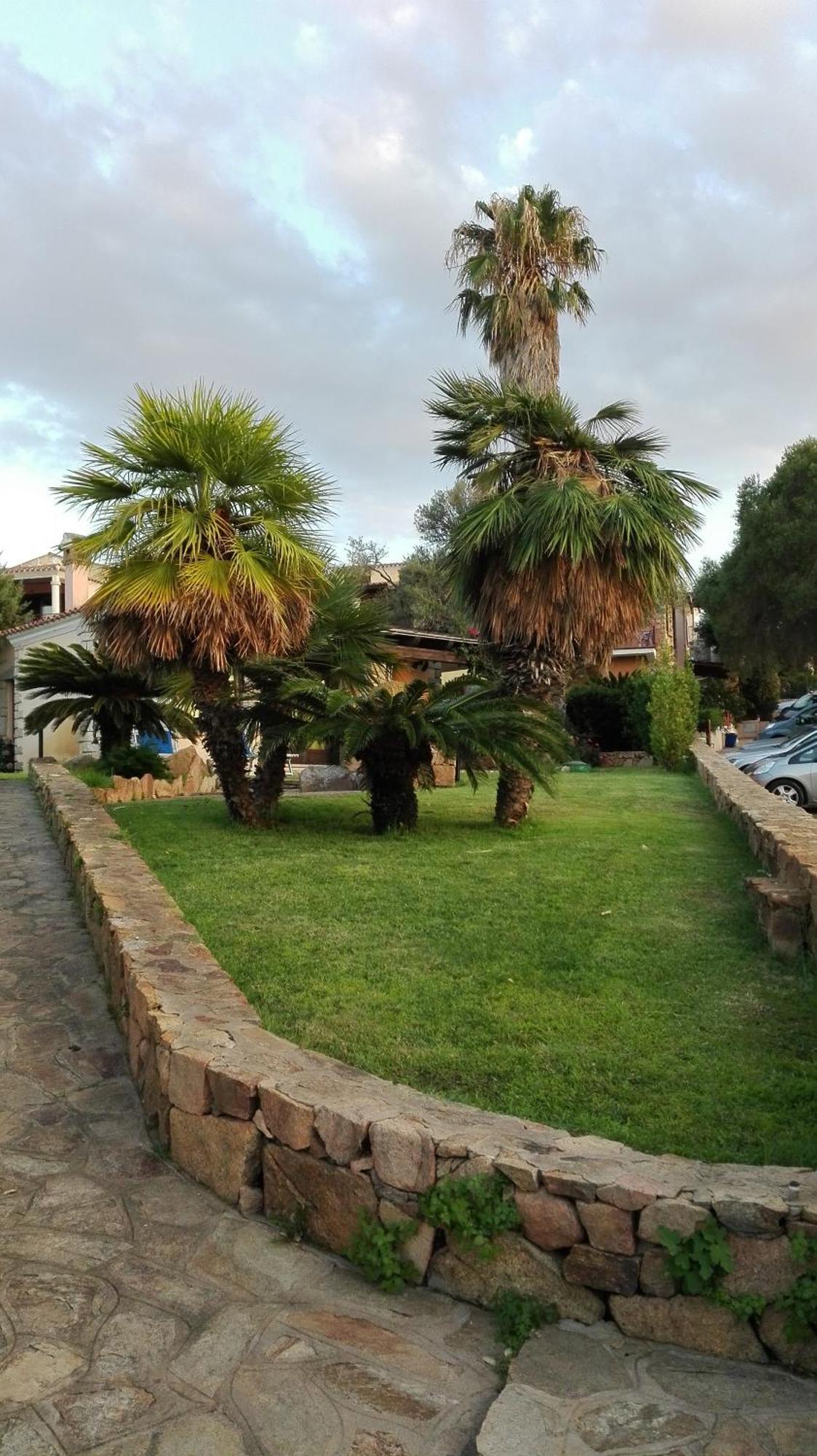 Borgo Le Logge Aparthotel Budoni Luaran gambar