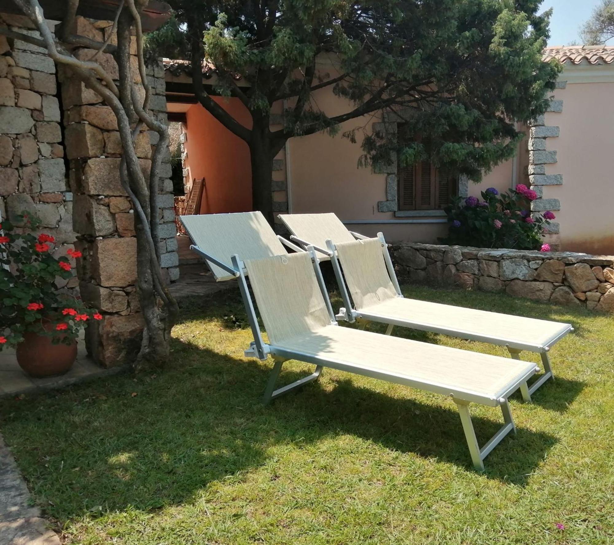 Borgo Le Logge Aparthotel Budoni Luaran gambar