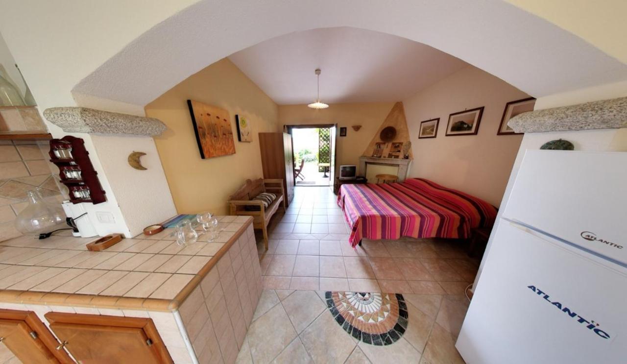 Borgo Le Logge Aparthotel Budoni Luaran gambar