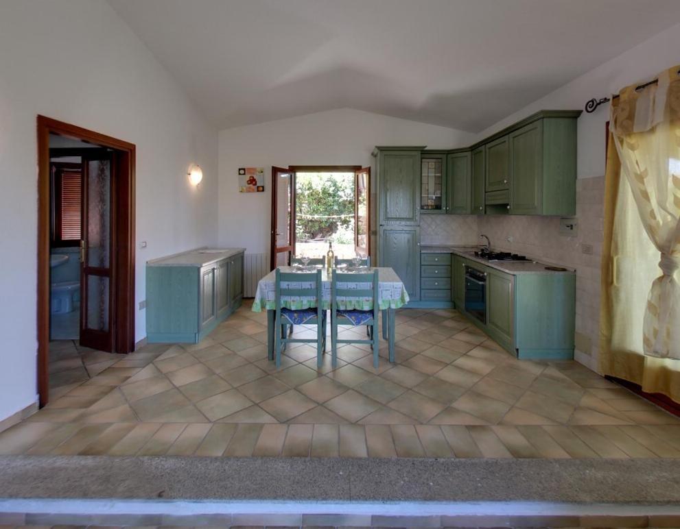 Borgo Le Logge Aparthotel Budoni Luaran gambar
