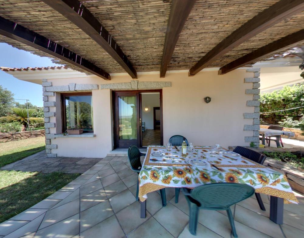 Borgo Le Logge Aparthotel Budoni Luaran gambar